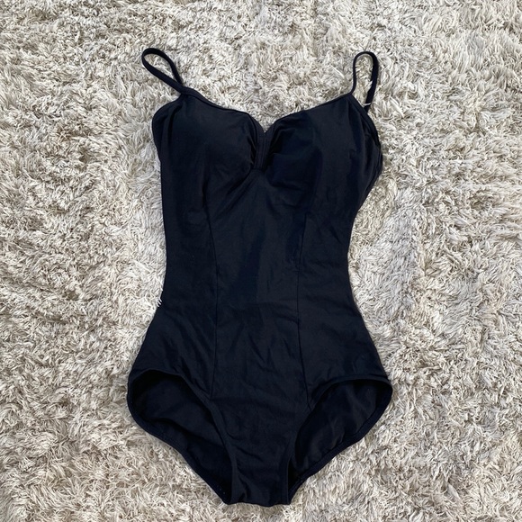 Capezio Tops - Capezio leotard xs with bra top